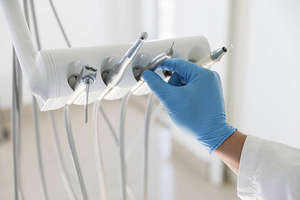 Professional Emergency Dentist technician working in Montpelier, IN